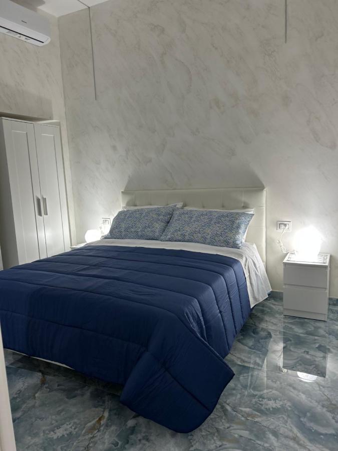 Ester Houses 4 Наполи Екстериор снимка